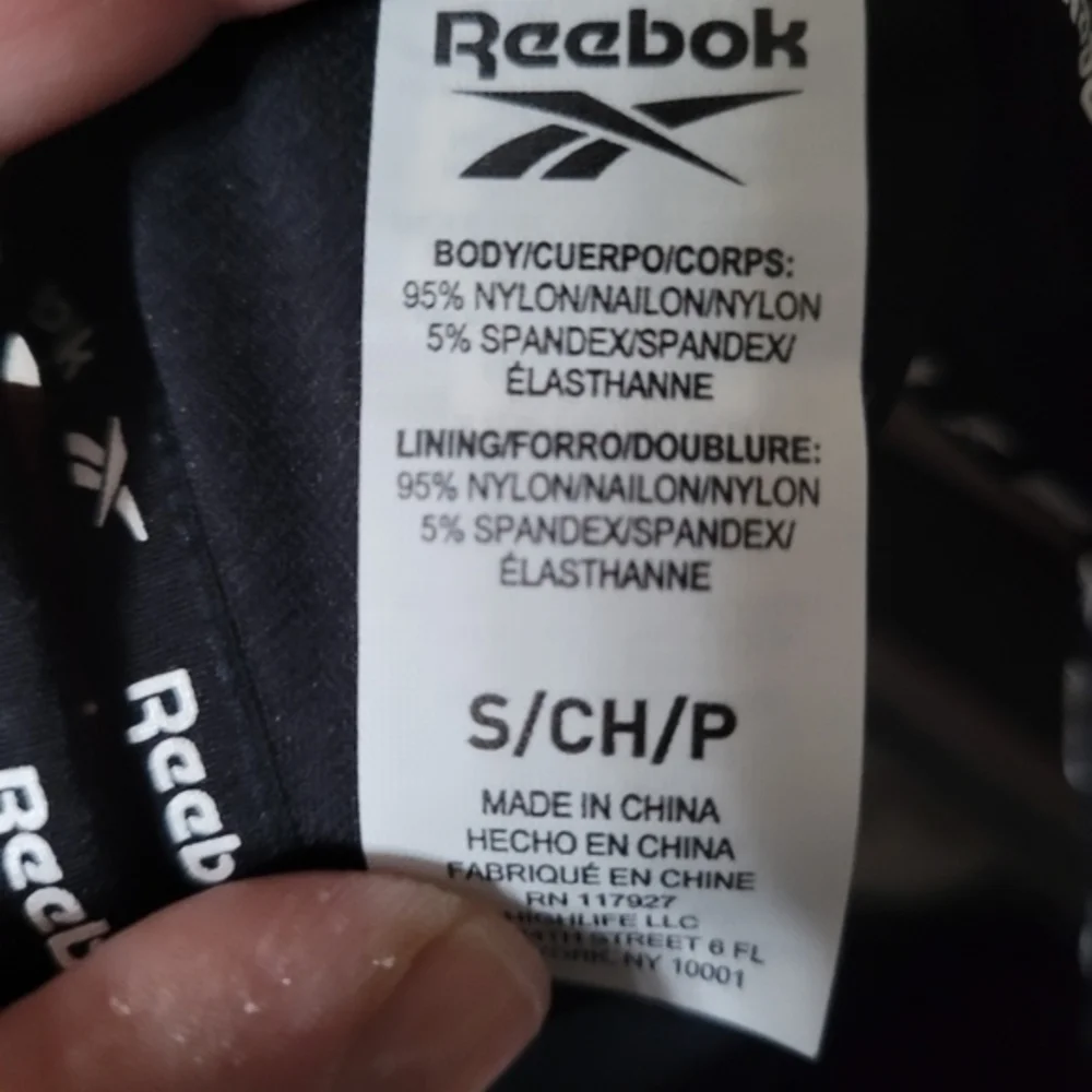 Reebok size‎ Small seamless sports bra NWT